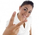 woman holding up two fingers