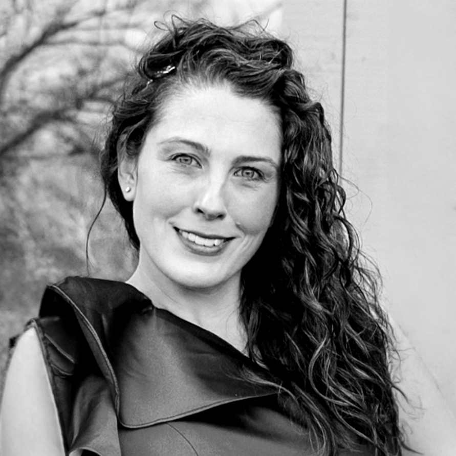 portrait of Emma Lasher